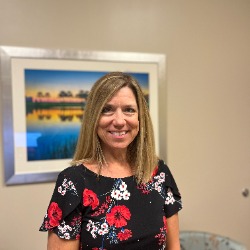 626c79fd67ecf_Lori-Matich.jpg