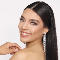 62754afe77c3b_El-Paso---Jasmine-Perez.jpg