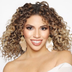 629ff85d998e9_Border-City---Alizee-Guzman.jpg
