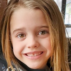 62a96f3f9ed68_Fontenot-Sophia.jpg